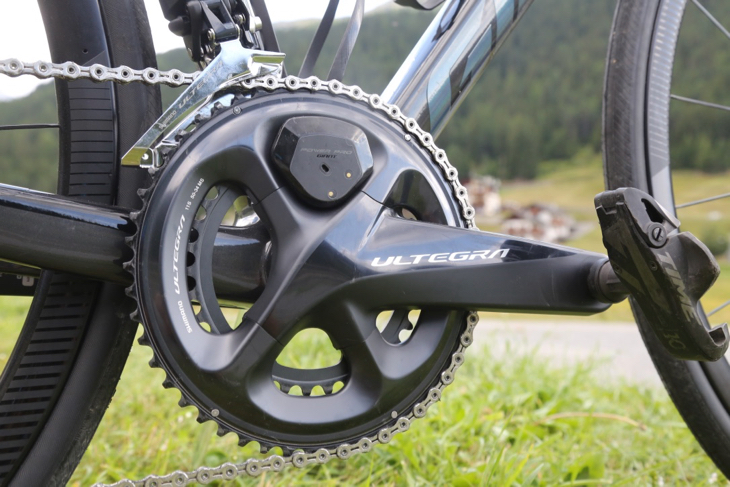 ジャイアント初のパワーメーター「POWER PRO」。アルテグラクランクに搭載され、2019年は完成車に組み込まれて発売される