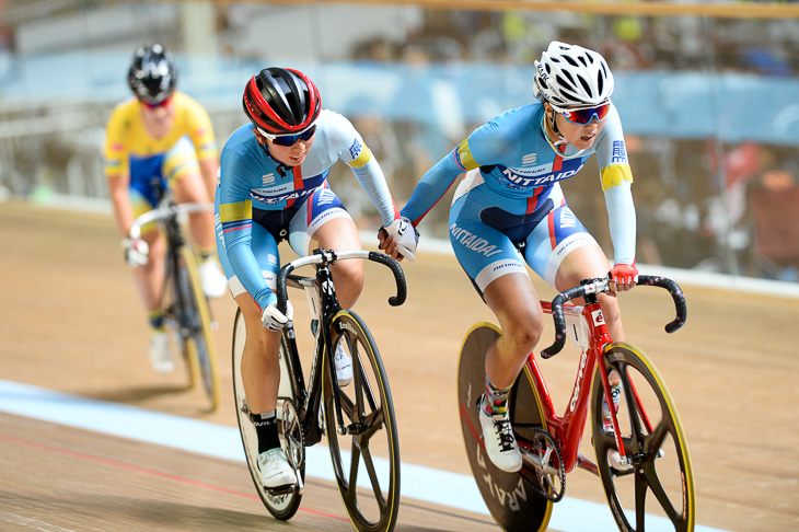 女子マディソン優勝 日本体育大学A(伊藤、中村)