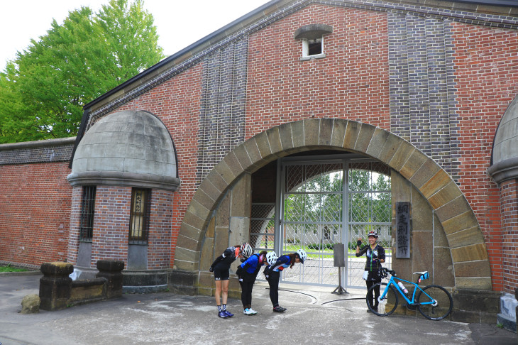 こちらは現役の網走刑務所 「親分お勤めご苦労様でした!」