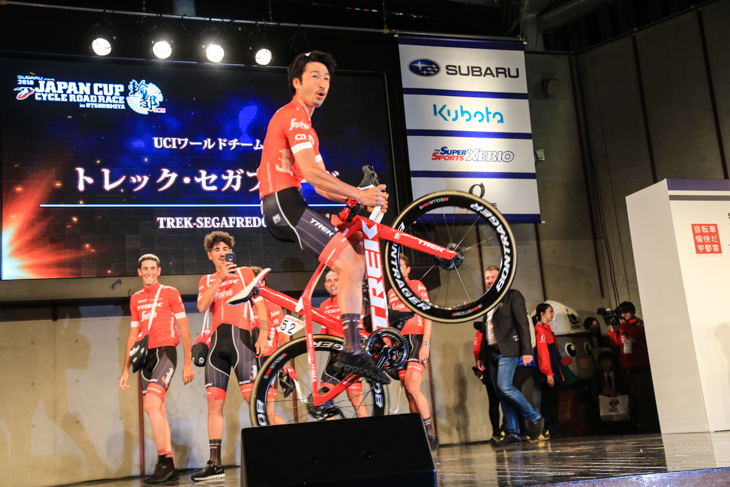 ウィリー&ホッピングで登場した別府史之(トレック・セガフレード)