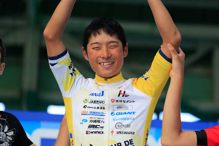 市民100kmアンダー39に優勝した川田直輝(FUNNY RIDE)