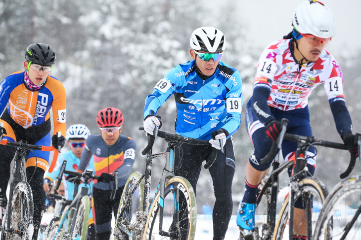 男子エリート ポジションを上げて7位に入った門田基志(TEAM GIANT)