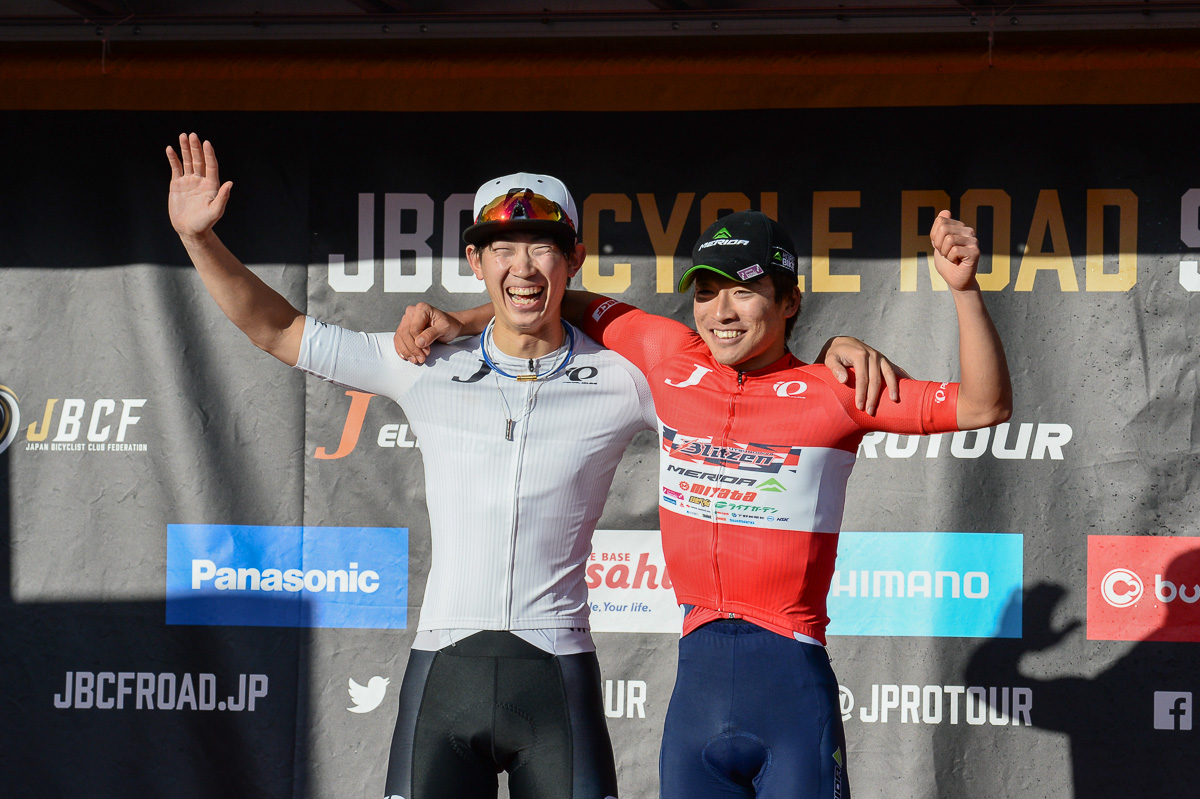 プロリーダージャージは岡篤志(宇都宮ブリッツェン)、ネクストリーダージャージは沢田桂太郎(チームブリヂストンサイクリング)