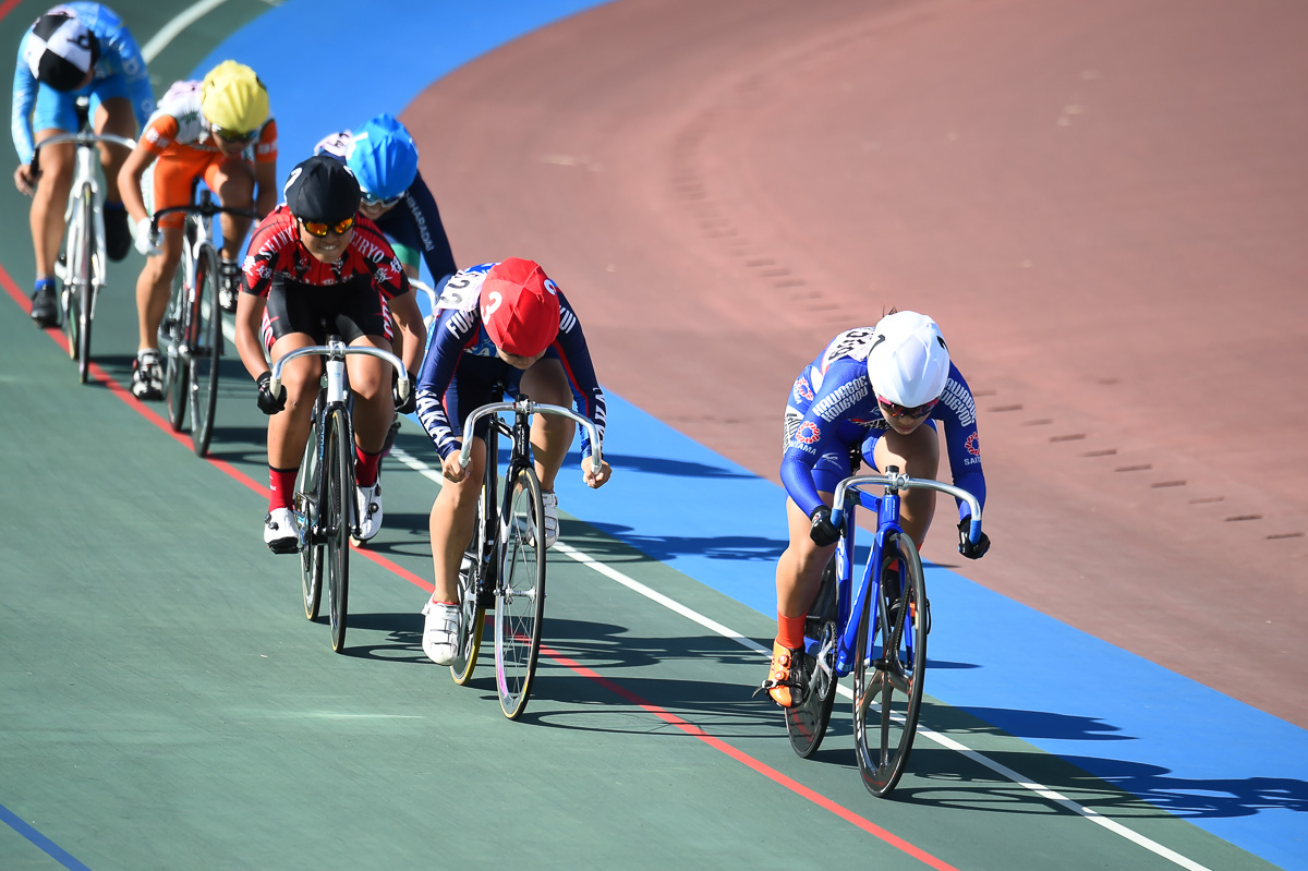 女子ケイリン予選 飯田風音(川越工業高校)が連覇に向けて1位で予選通過
