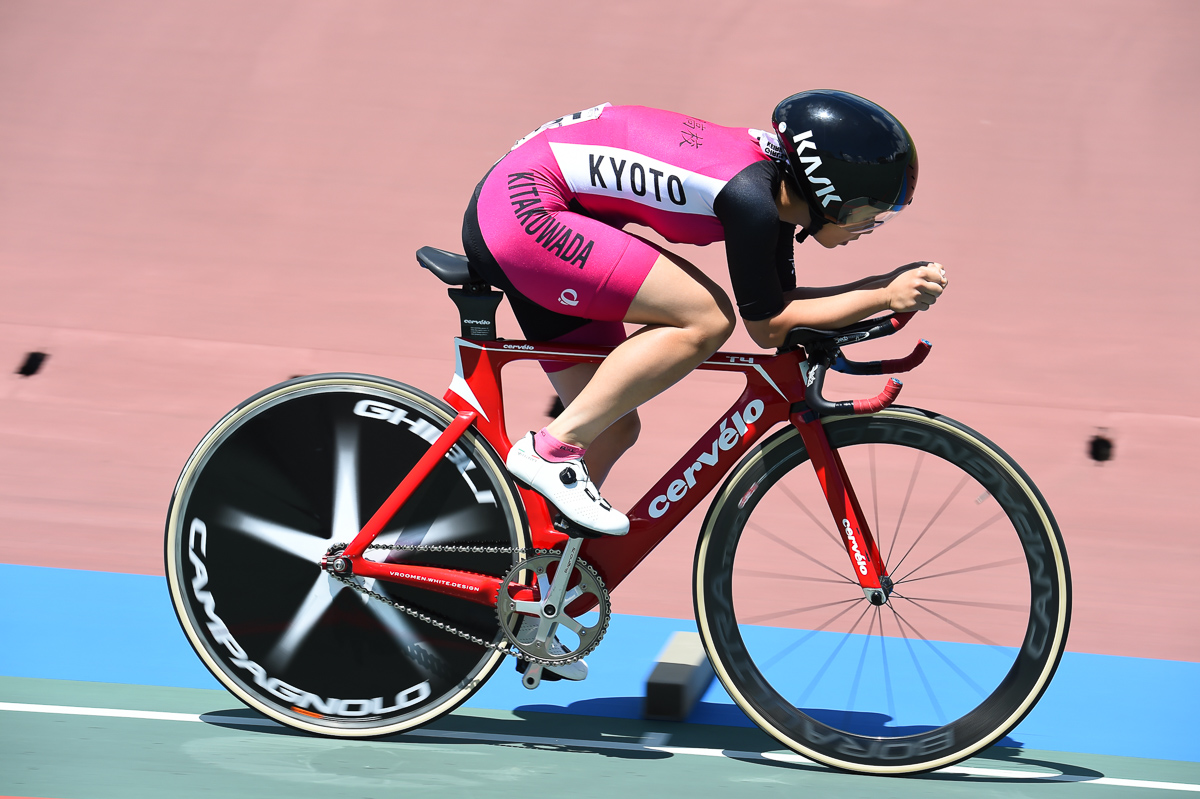 女子2kmインディビデュアル・パーシュート予選1位 石田唯(北桑田高校)2分35秒130