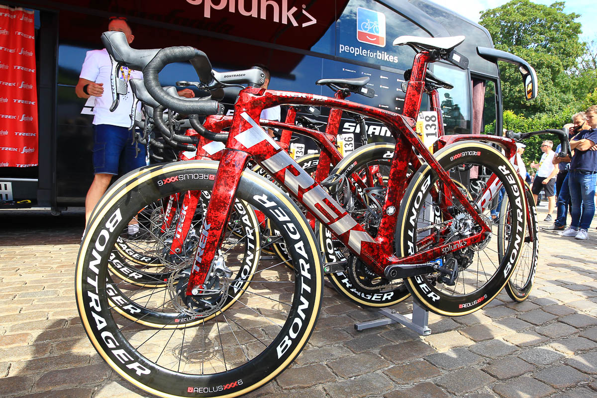 ジャスパー・ストゥイヴェン(ベルギー)のMadone SLR。ハンドル周りが特徴的なセッティングだ