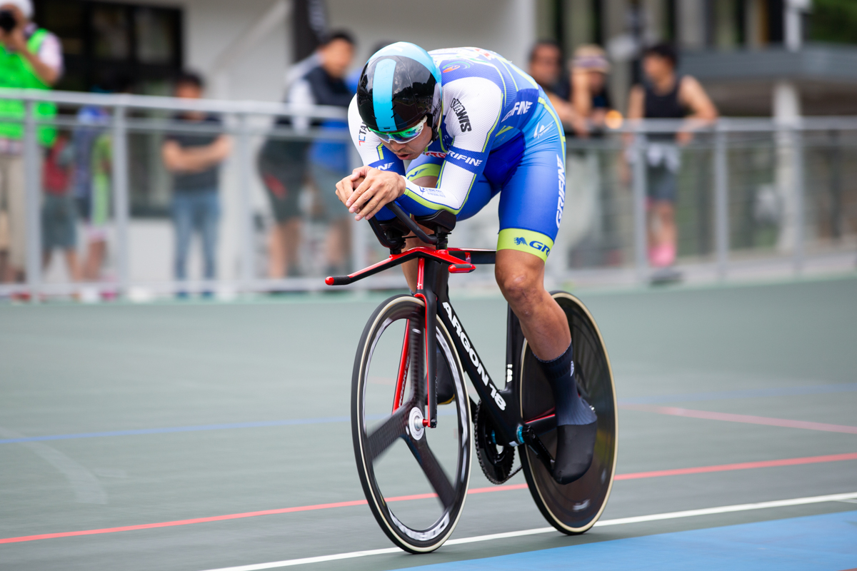 男子4km個人パーシュート優勝 渡邊正光(群馬グリフィン)