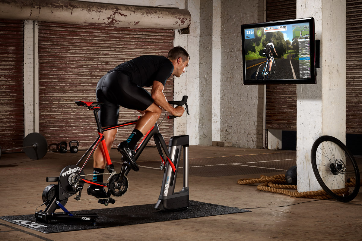 ワフーのスマートトレーナー購入でZWIFT30日間無料クーポンがもらえる