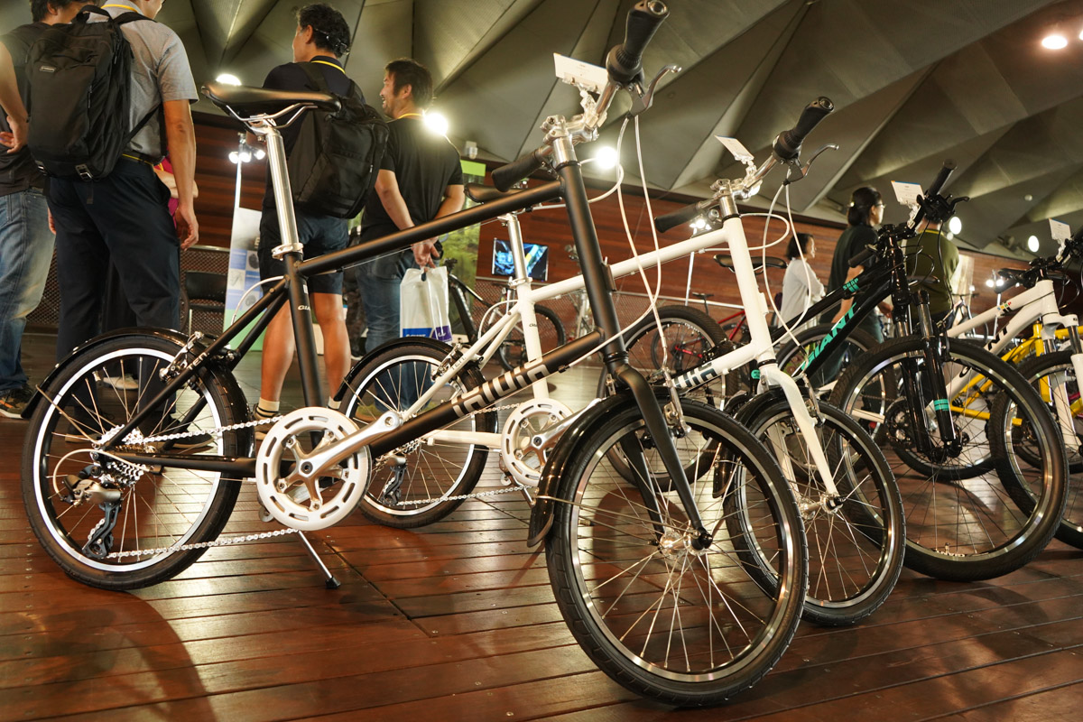 シティサイクリスト向けの小径車TENがリリースされる