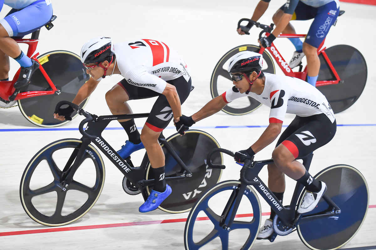 JTC1 男子マディソン チームブリヂストンサイクリングの近谷涼、今村駿介組