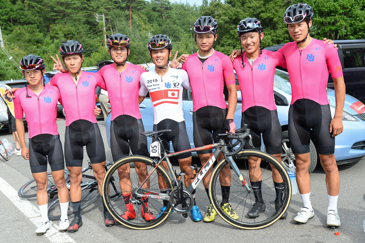 男子 ロードレース総合優勝の日本大学