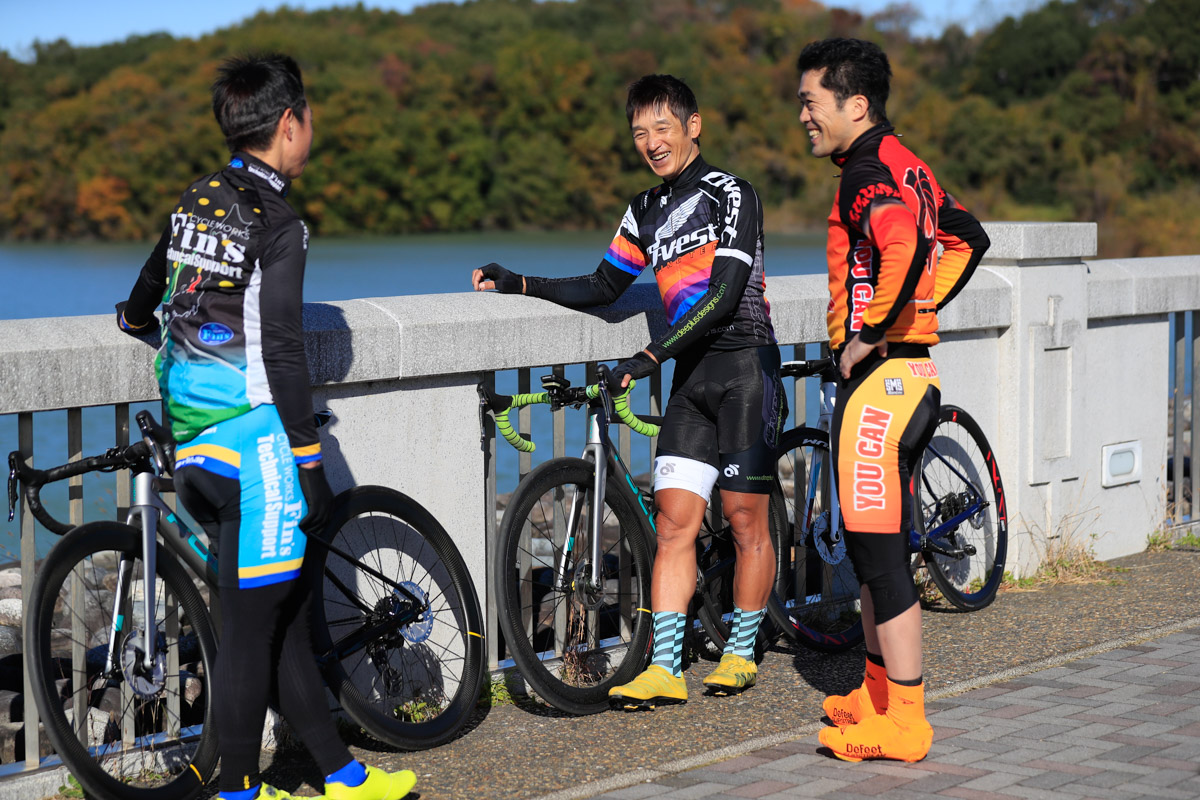 同じバイクを選んだ仲間として、話は盛り上がる