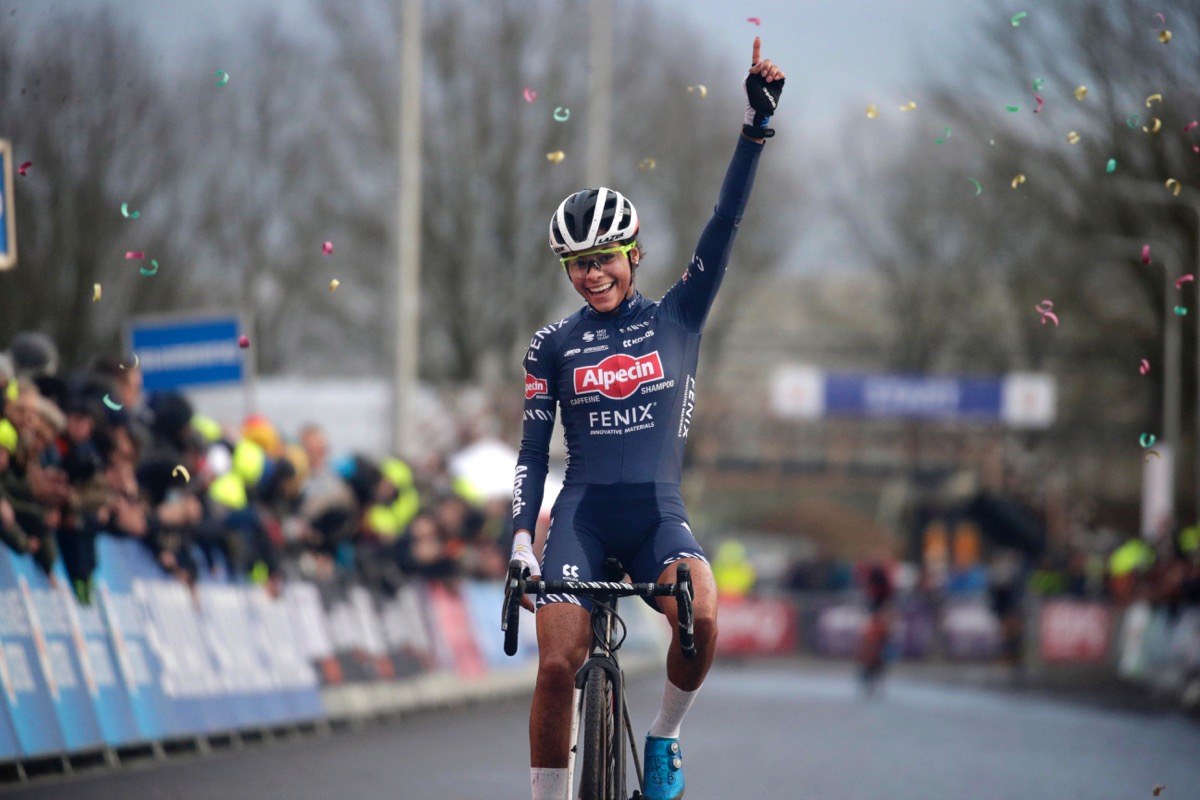 オランダ セイリン・デルカルメンアルバラード(コレンドン・サーカス)が初優勝
