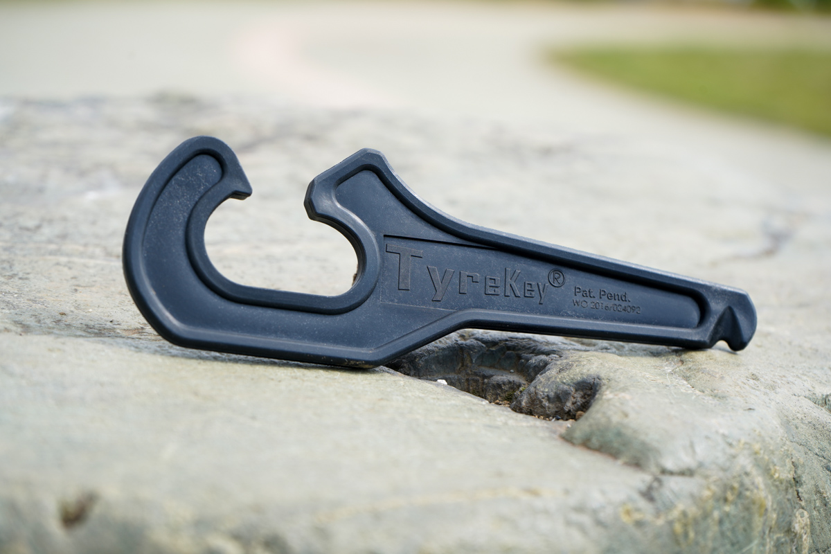 TYREKEY(タイヤキー)