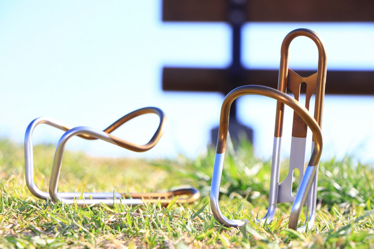 シリカ SICURO Bottle Cage Ti