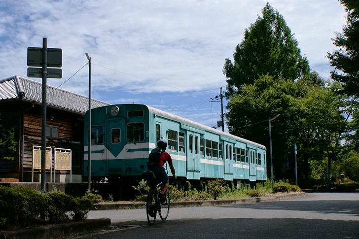 廃線となった鍛冶屋線の終点『鍛冶屋駅』に到着!やっぱり車両が保存されているとテンションが上がります!