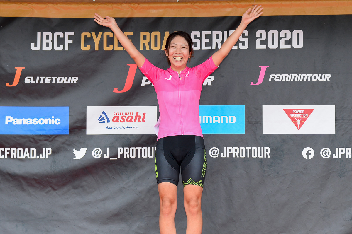 女子 フェミニンリーダージャージは森本保乃花(ZERO)