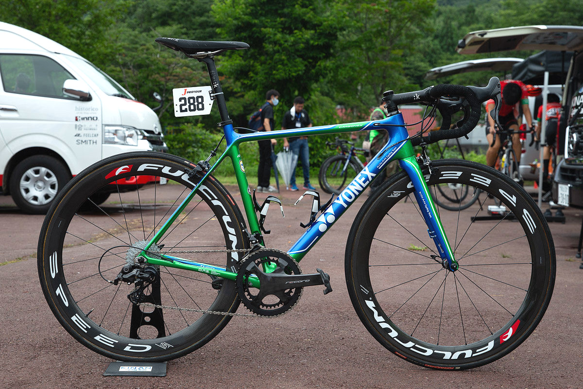 トマ・ルバ(キナンサイクリングチーム)のヨネックス CARBONEX HR