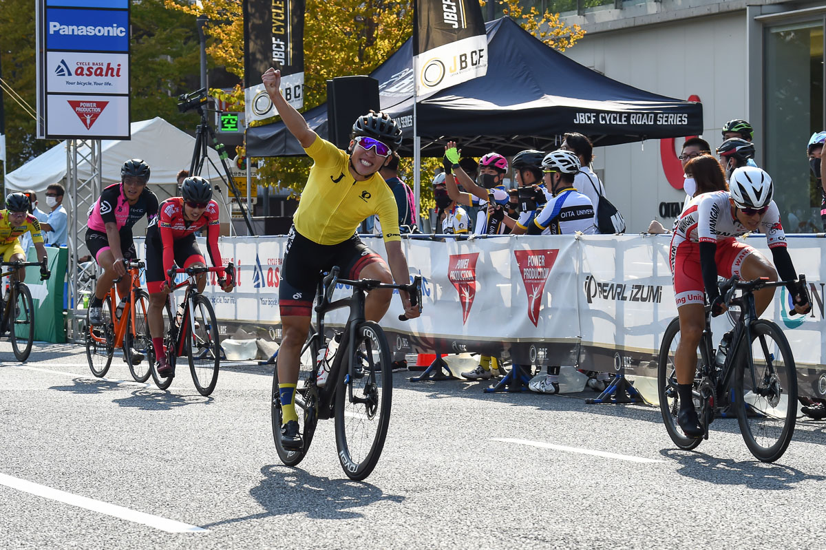 E1 東優仁(VC福岡エリート)が優勝
