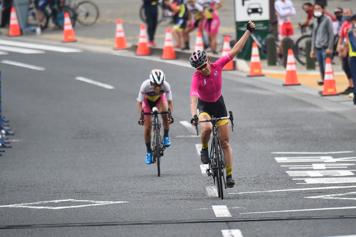 女子 唐見実世子(弱虫ペダルサイクリングチーム)が2連勝