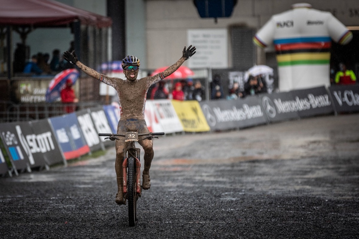 E-MTB男子 圧倒的な走りで優勝したトーマス・ピドコック(イギリス)