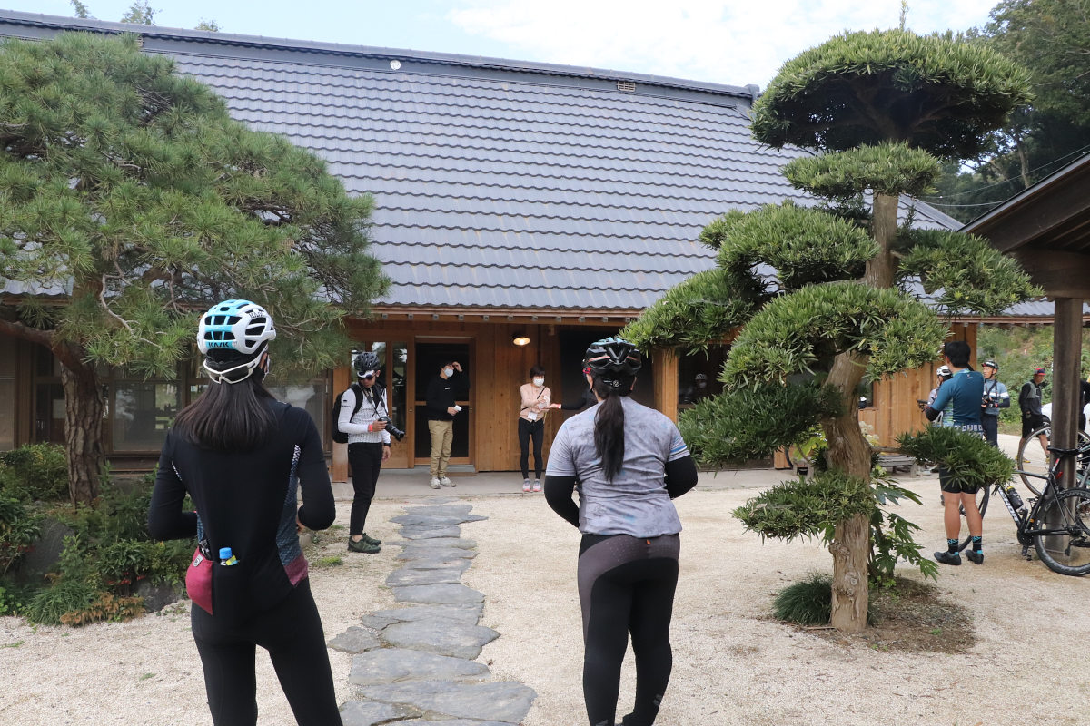 明治後期に建てられた元造り酒屋が生まれ変わりゲストハウスに