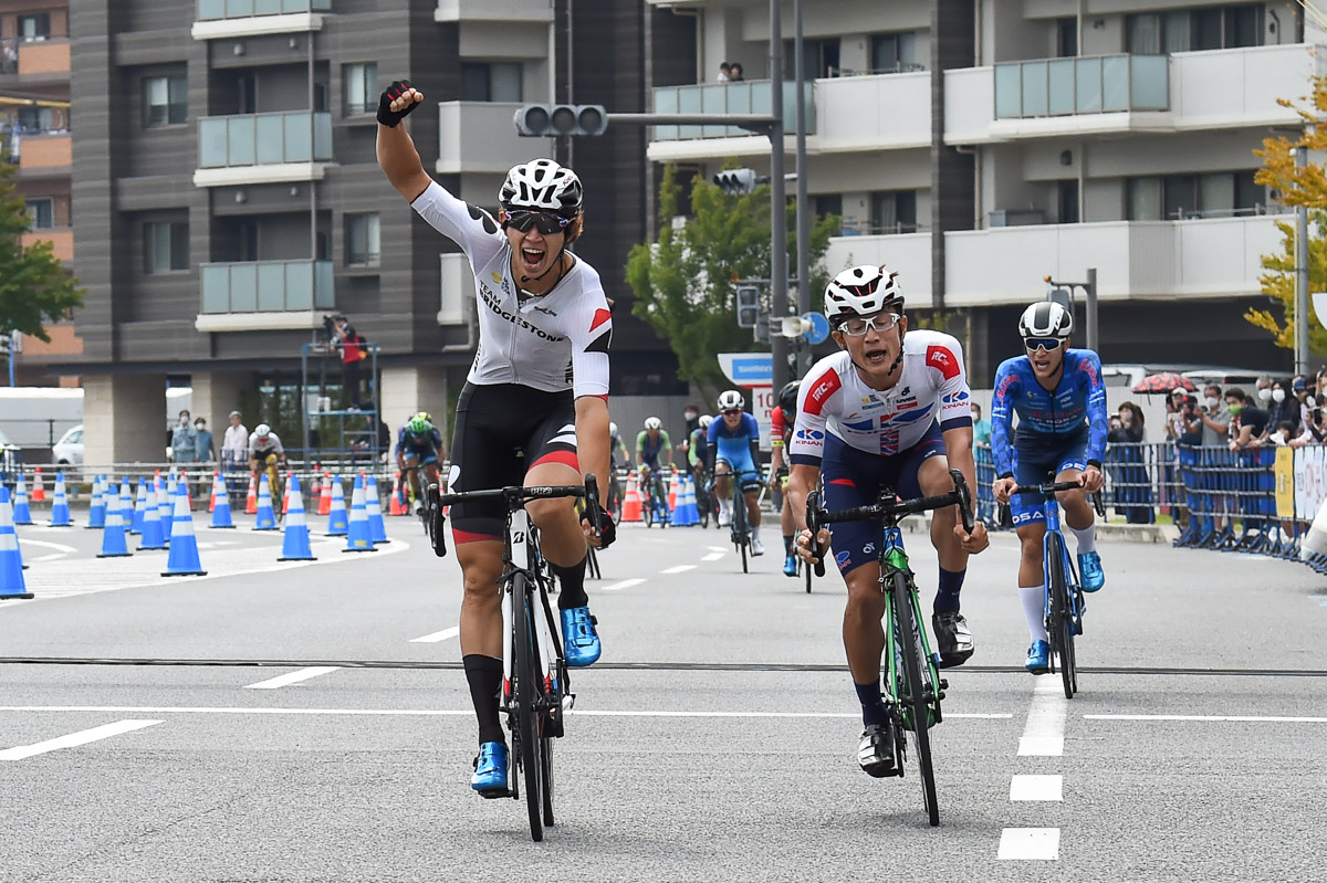 おおいた いこいの道クリテリウム は沢田桂太郎(チームブリヂストンサイクリング)が優勝
