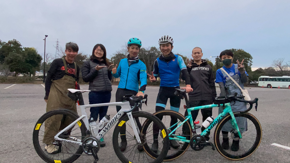 最速festive500チャレンジを走りきったサイクリスト2人とスタッフ。感謝!