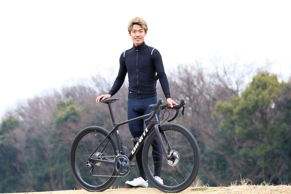 インプレッションを担当するのは元シクロクロス全日本チャンピオンでロード選手でもあった前田公平