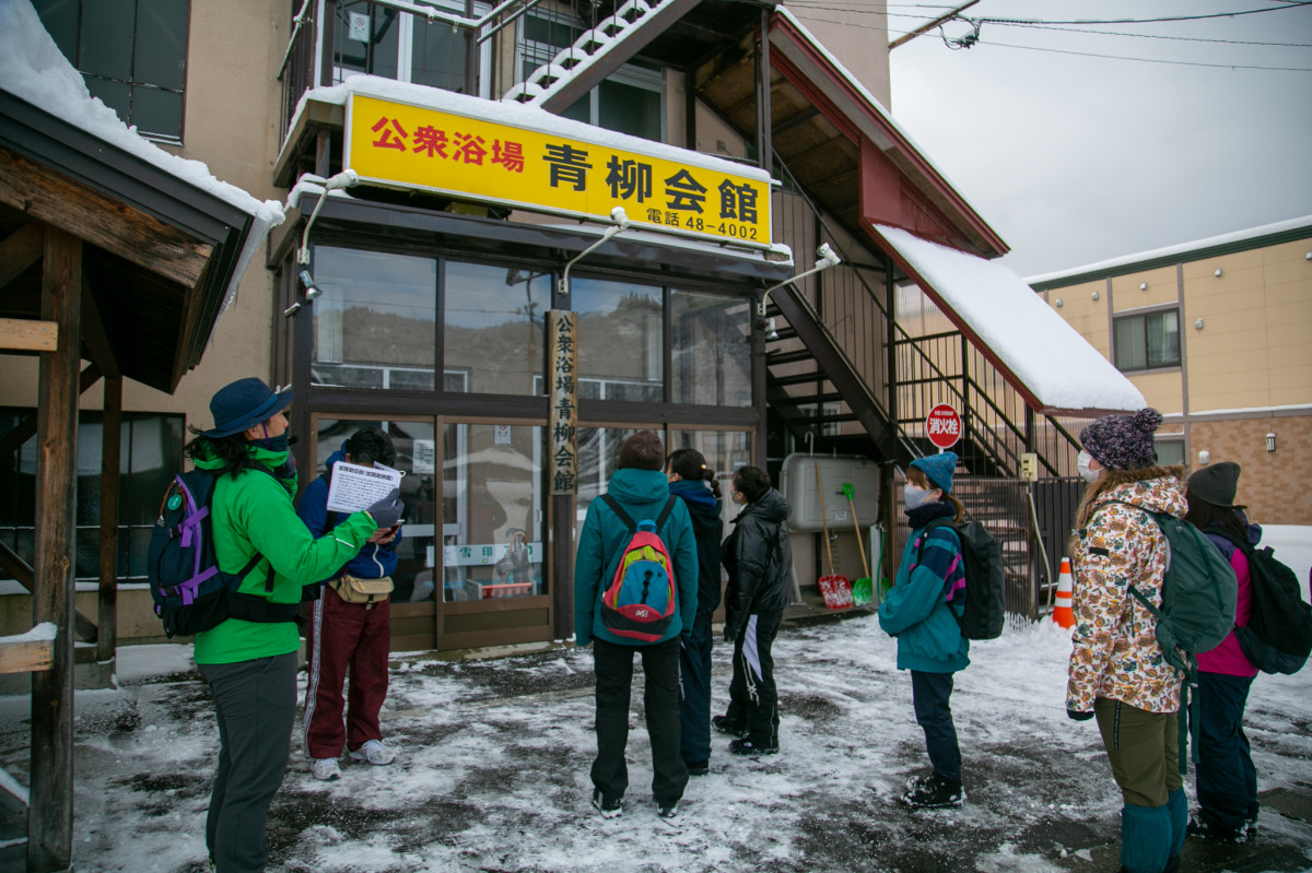 町中には多くの公衆浴場が点在している