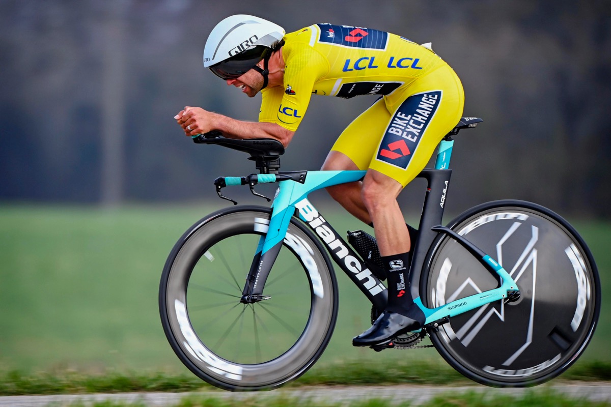23秒遅れの17位に沈んだマイケル・マシューズ(オーストラリア、バイクエクスチェンジ)