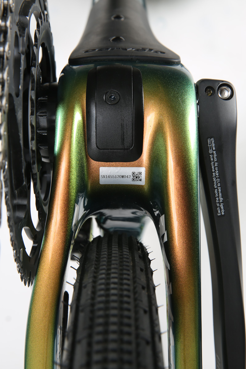 タイヤクリアランスは650Bホイールの場合は51mm、700Cの場合は45mmまで
