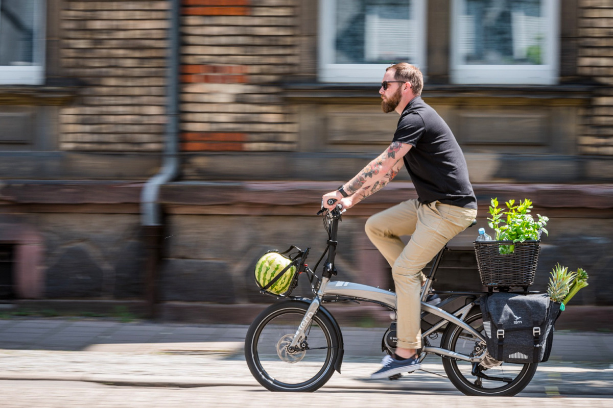 ターンとHOTEL CYCLEがGW限定で電動アシストバイクのレンタルがセットになったプランを発表