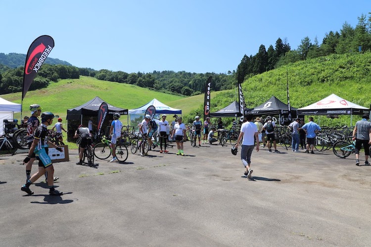 新潟スポーツ自転車大試乗会が5月8〜9日に長岡市営スキー場で開催される