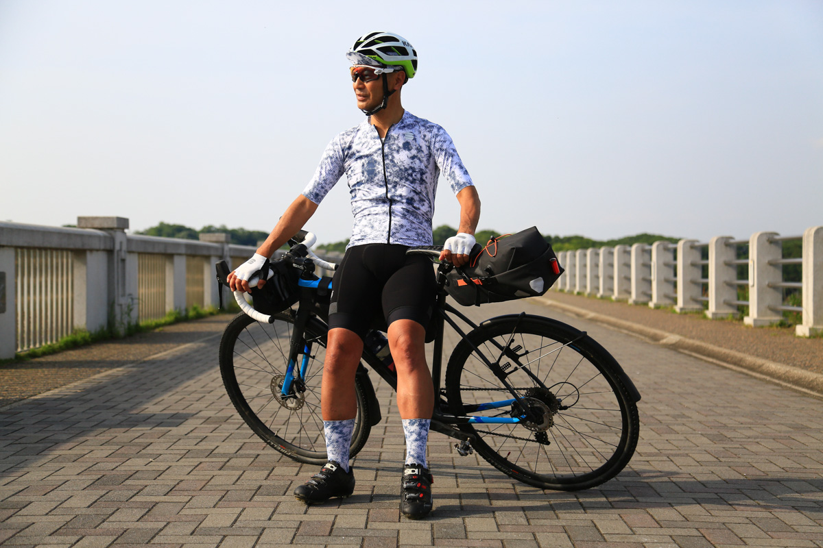 スポーツフル ESCAPE SUPERGIARA JERSEY&BIBSHORT