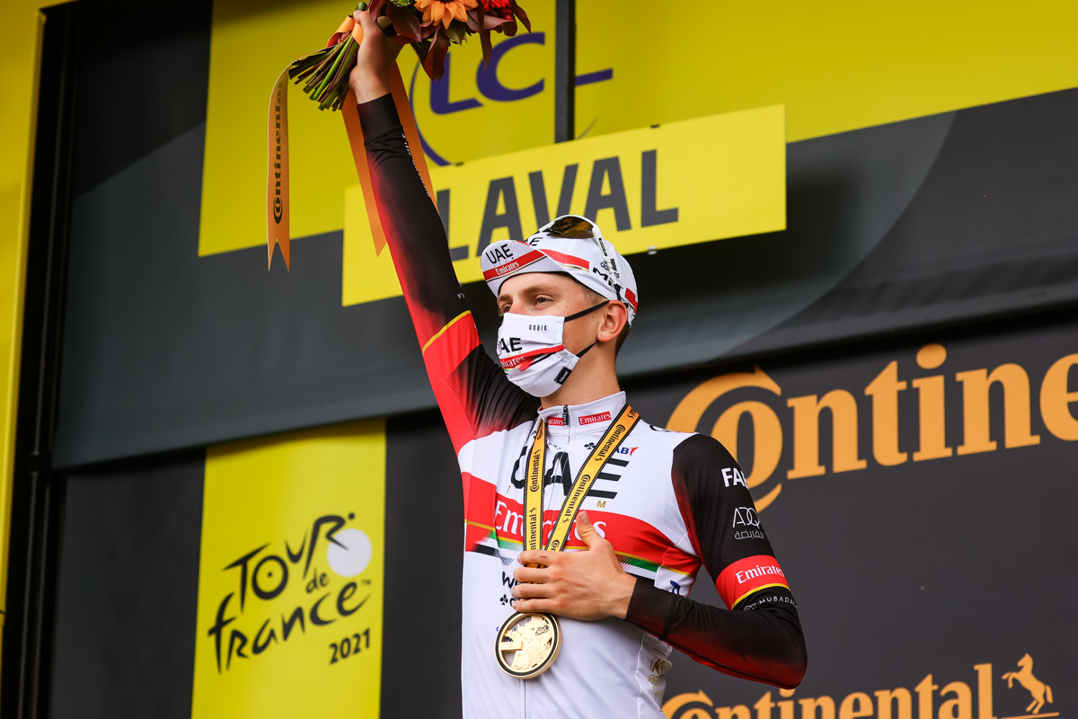ステージ通算4勝目を飾ったタデイ・ポガチャル(スロベニア、UAEチームエミレーツ)
