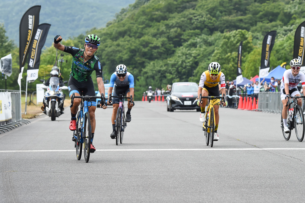 小森亮平(マトリックスパワータグ)がJプロツアー初優勝