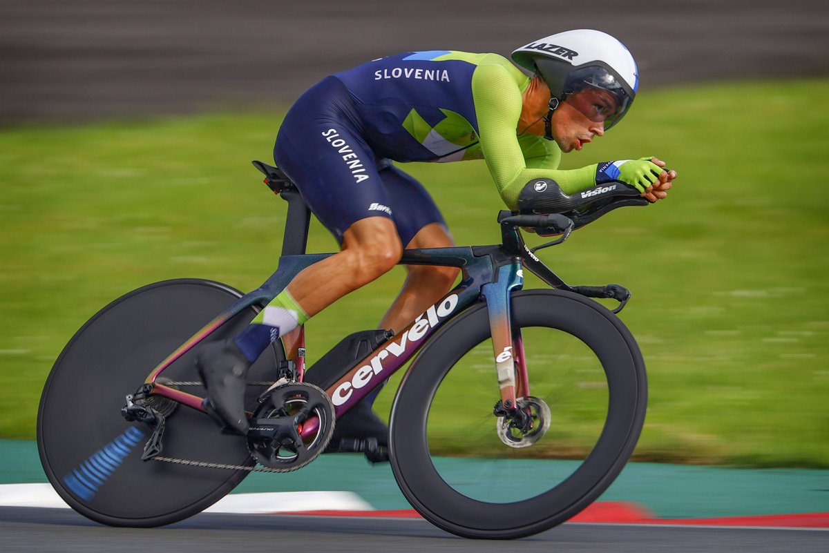 全くペースを落とさず44.2kmを走り切ったプリモシュ・ログリッチ(スロベニア)