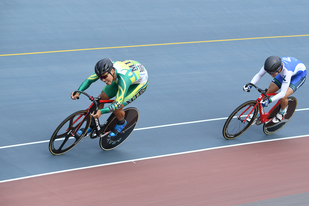 男子スプリント決勝 伊藤京介(日本大学 /三重県自転車競技連盟)が2本連取で優勝