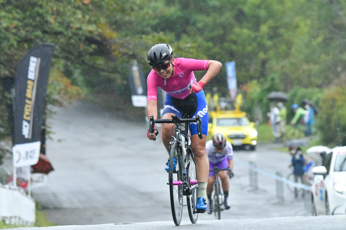 冷静にレースを展開した植竹海貴(Y’s Road)が貫禄を見せつけて今シーズン11勝目