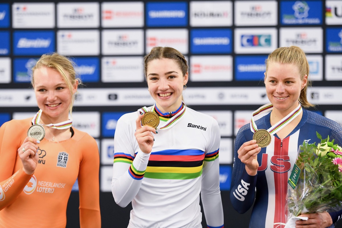 女子スクラッチ:金メダルを獲得したマルティナ・フィダンザ(イタリア)
