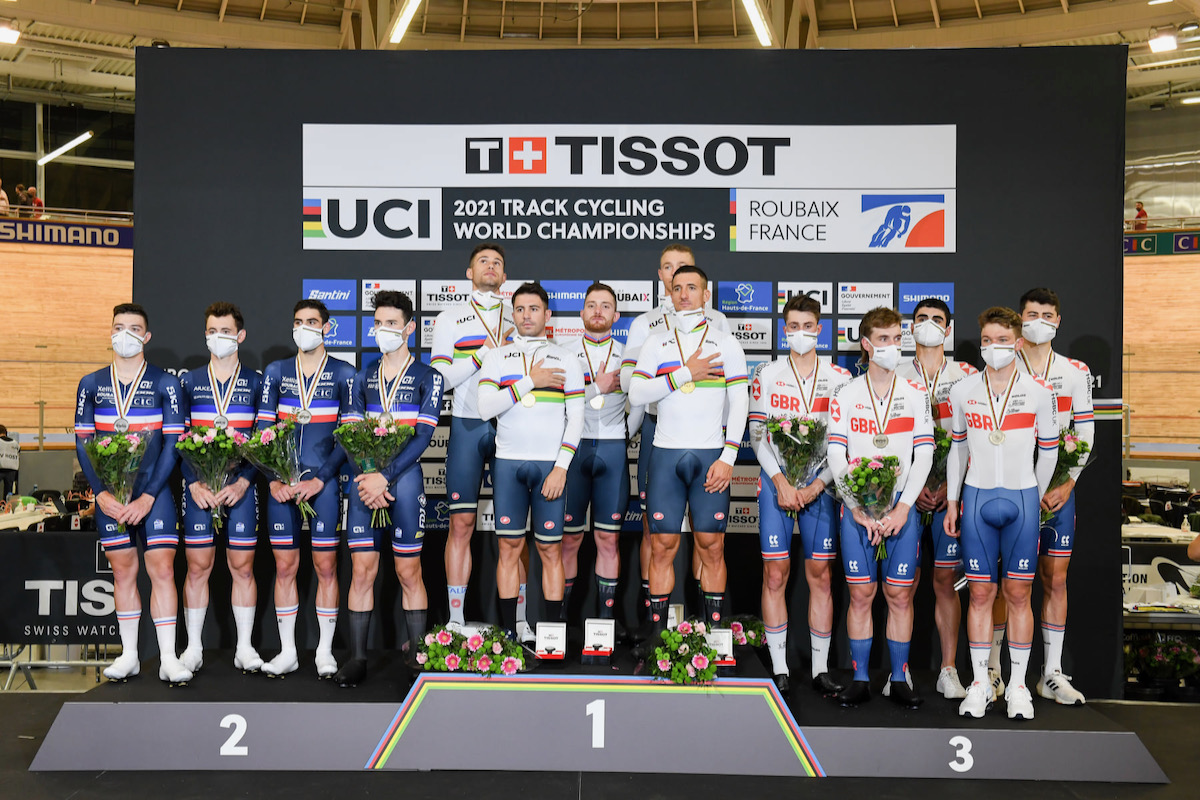 男子チームパシュート:1位イタリア、2位フランス、3位イギリス