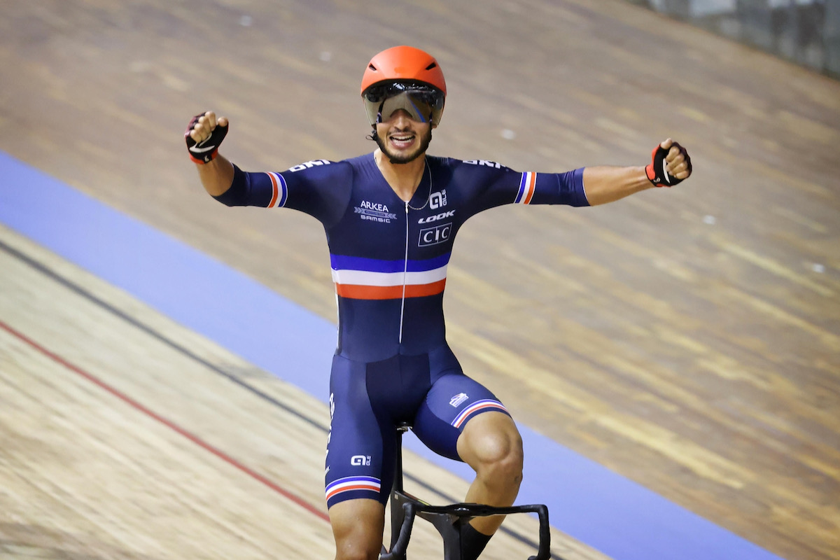 男子スクラッチはロードレースと兼業するドナヴァン・グロンダン(フランス)が優勝