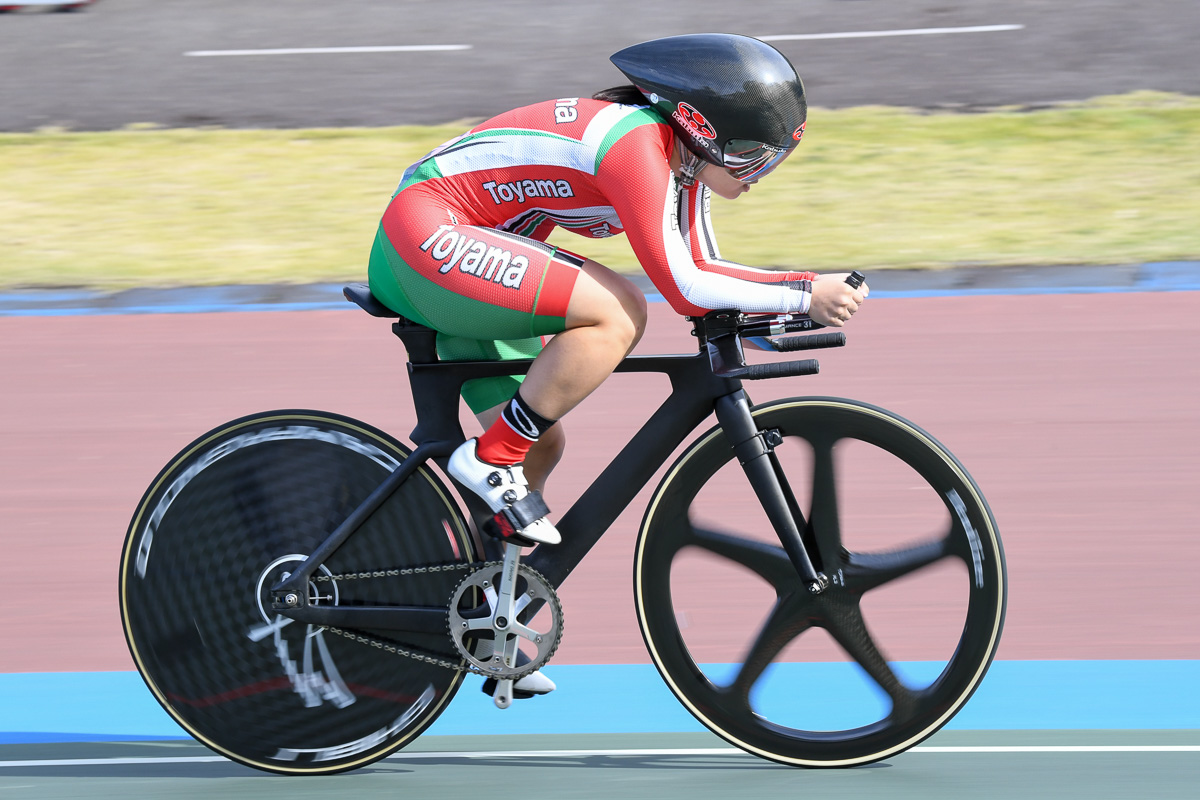 ジュニアユース女子2km個人追抜き 優勝 北林蛍樺(富山県自転車競技連盟)