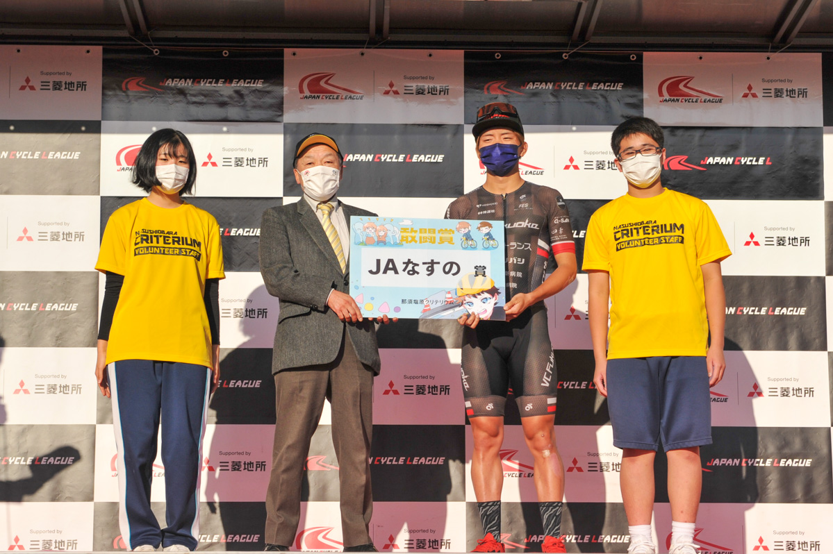 敢闘賞は単騎で踏ん張りスプリントに挑んだ本多晴飛(VC福岡)が獲得