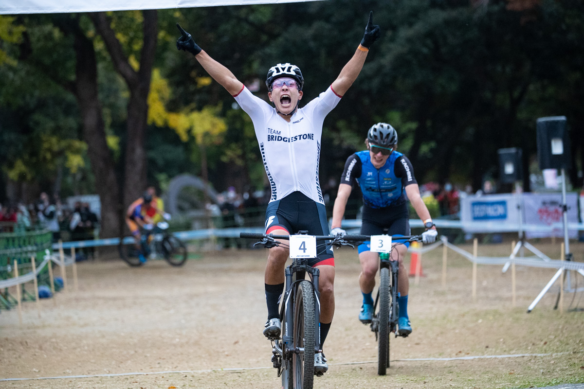 スプリントを制した沢田時(TEAM BRIDGESTONE Cycling)がXCC日本チャンピオンに
