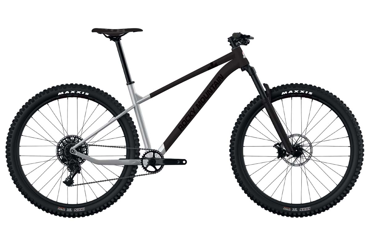ロッキーマウンテン Growler 40(White/Black)