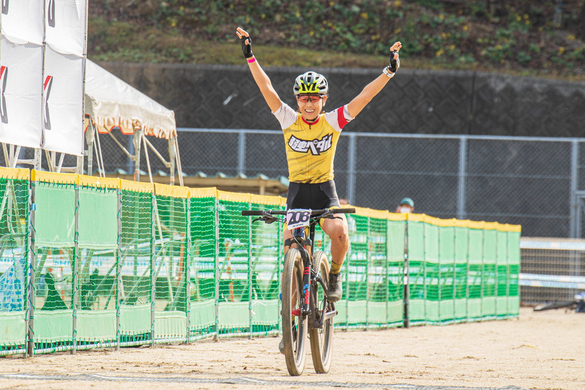 女子マスターズ優勝の唐見実世子(弱虫ペダルサイクリングチーム)