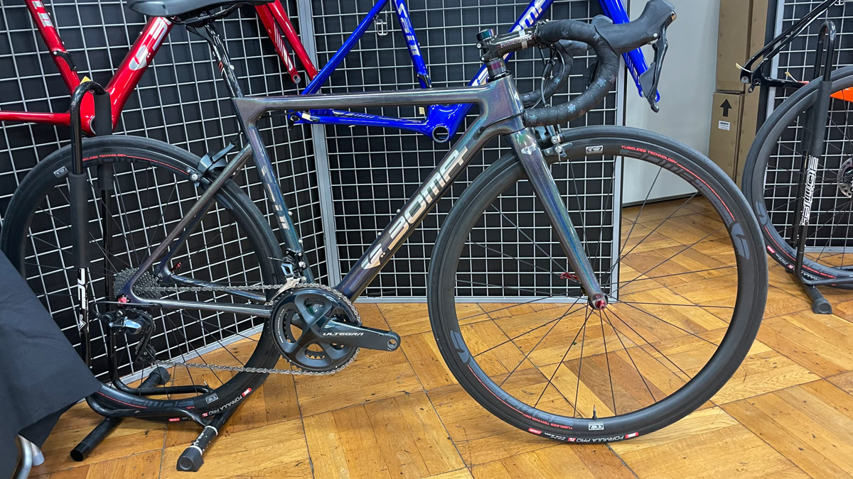 BOMA Sai2 東レT800採用の軽量クライミングモデルだ