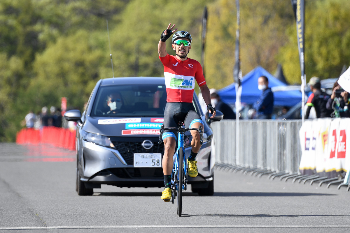 西日本ロードクラシックで開幕3連勝を決めた小林海(マトリックスパワータグ)